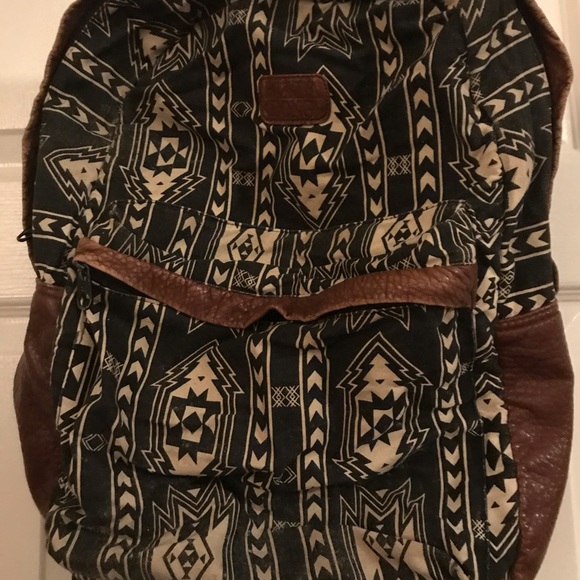 Billabong Aztec backpack - Picture 3 of 8